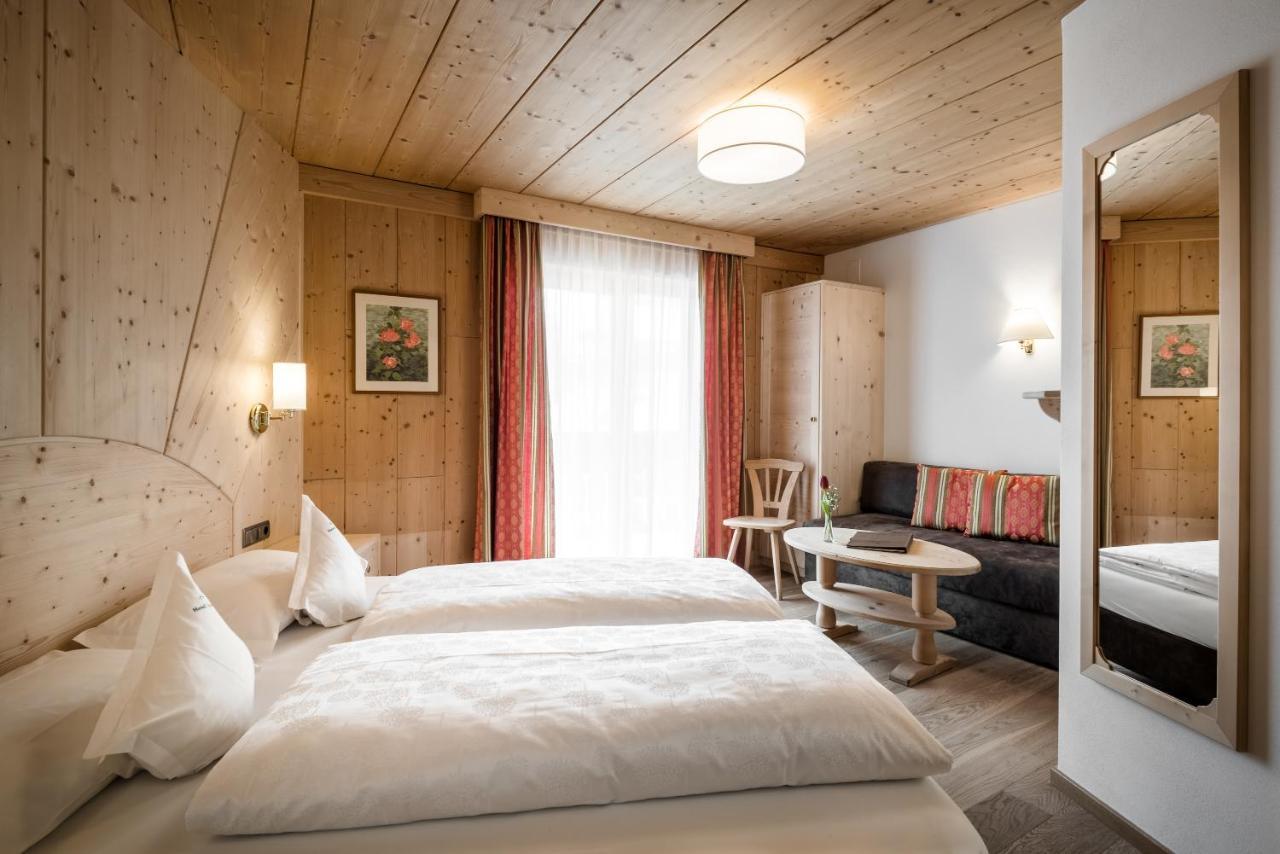 Hotel Digon Ortisei Exteriör bild